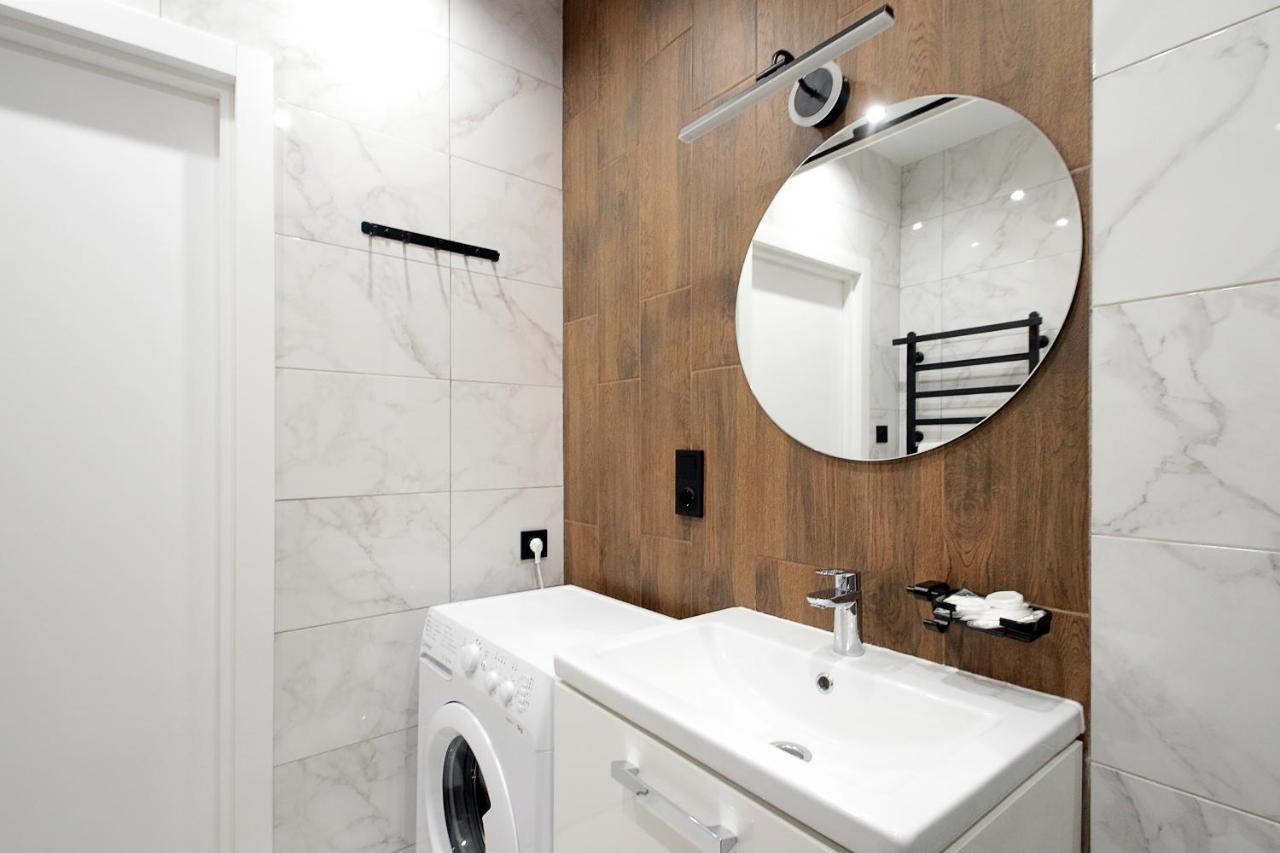 Luxury Nest Center