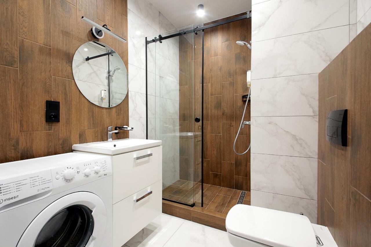 公寓 Luxury Nest Center 利沃夫